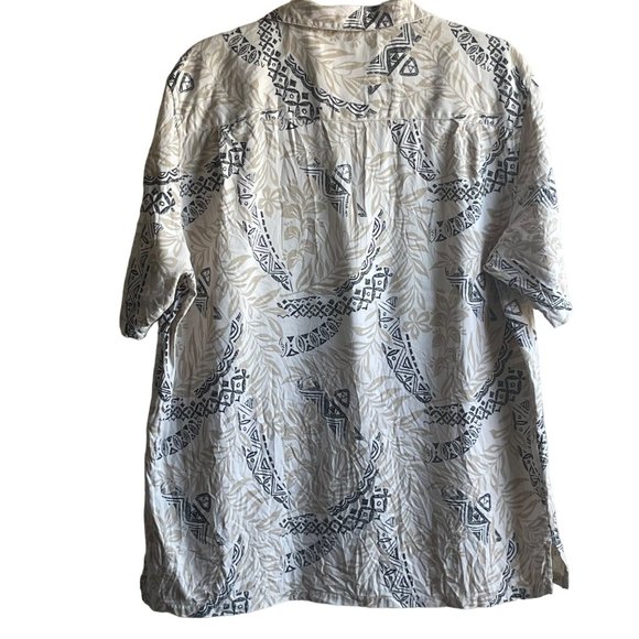 Island Republic 100% Silk Men's Large Hawaiian Floral Short Sleeve Top Vacation - Picture 2 of 5